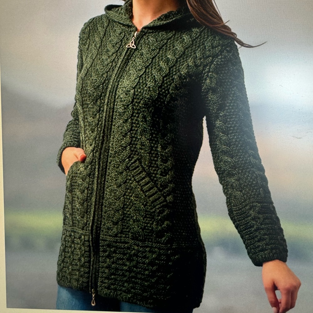 Aran Hooded Coatigan Sweater with Celtic Knot Zipper Pill